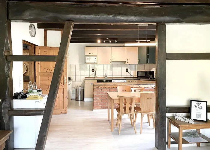 *schwarzwald-apartment 2° * アパート エルツァッハ